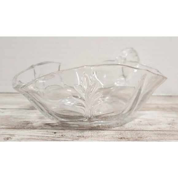Vintage Crystal American Triangle Nappy Dish Relish Handle Spout Small - Picture 4 of 12
